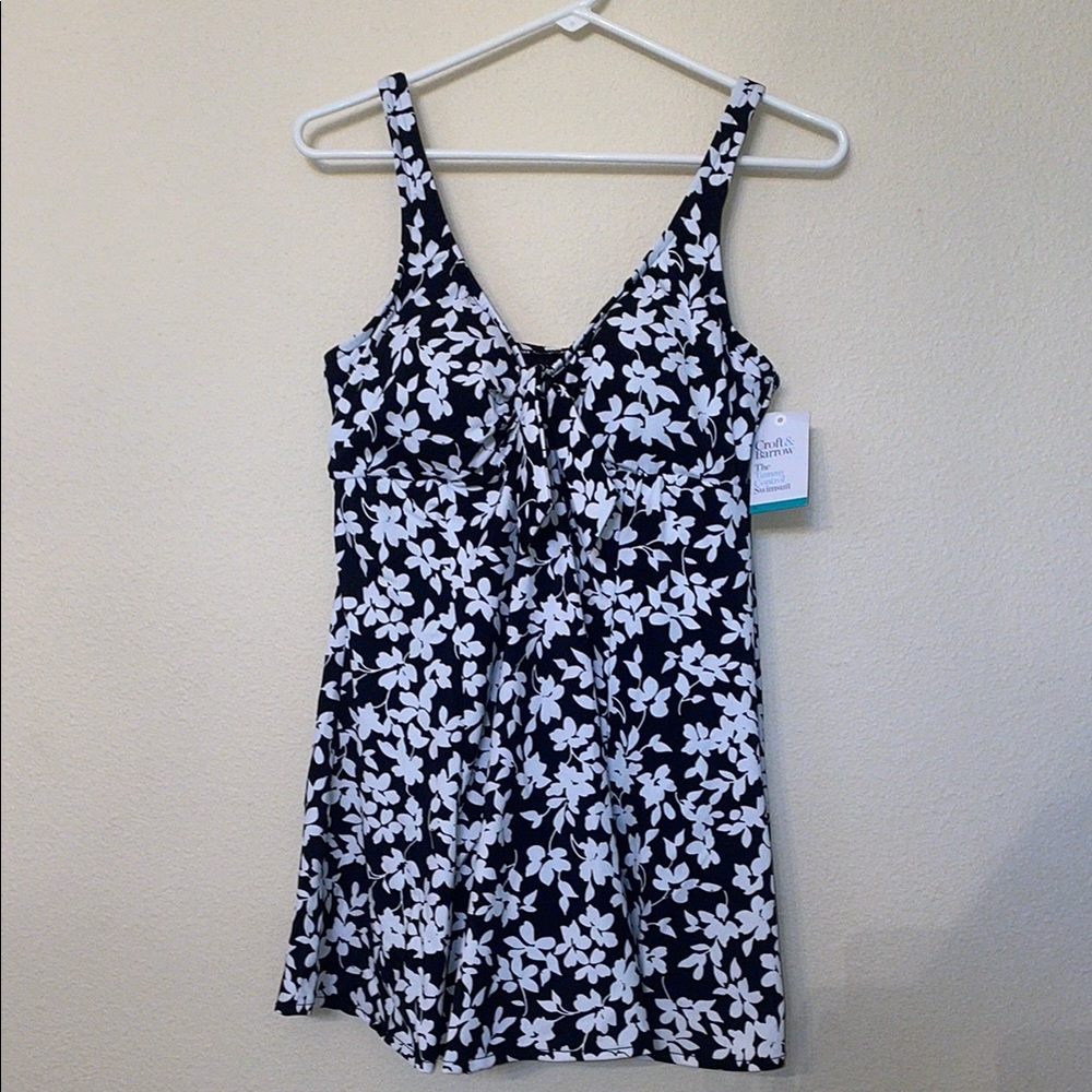 NWT Croft & Barrow The Tummy Control Swimsuit Size 16